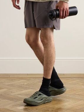 HOKA ONE ONEOra Recovery Mule Sz 10 Men’s 
(Abr 026)